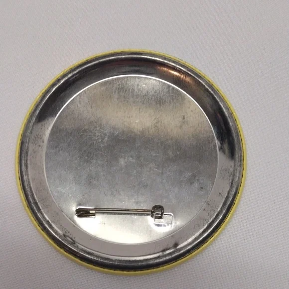 Moors Booter Club Yellow Pin - Picture 4 of 6